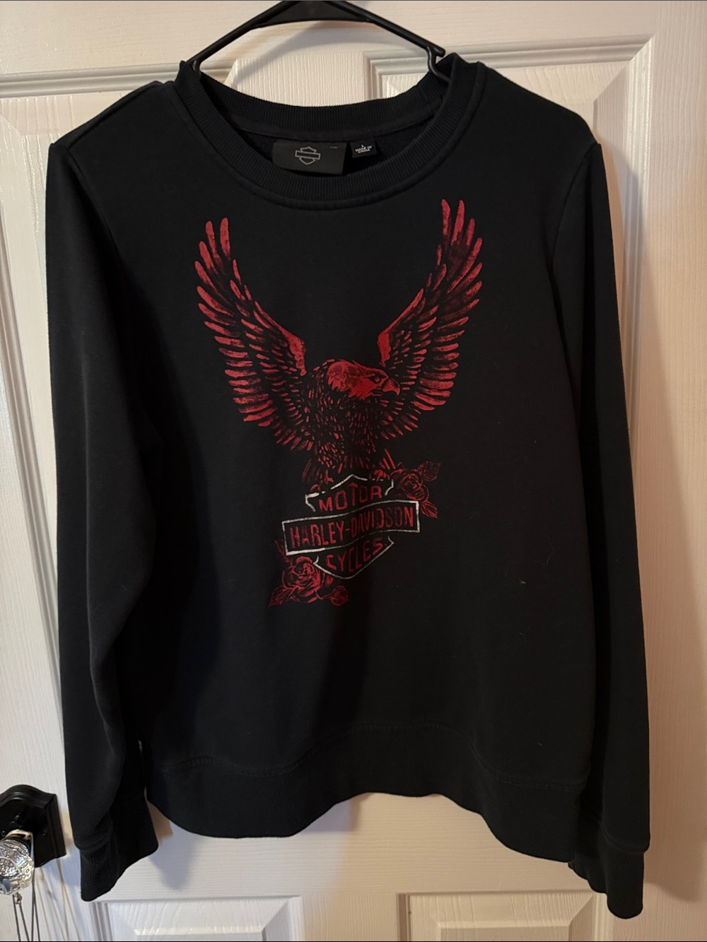 Harley-Davidson Black Crewneck Sweatshirt with Red Eagle Graphic